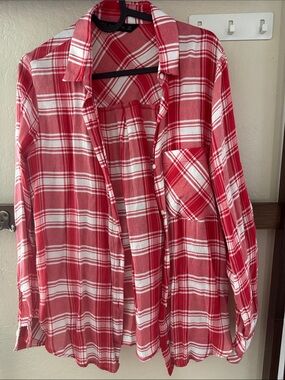 Very lightweight Zara Plaid Shirt